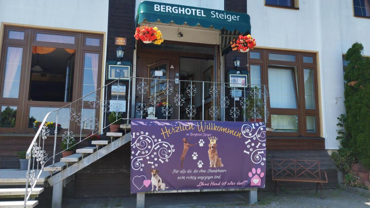 Steiger - Pfotenurlaub Schneeberg (Saxony)